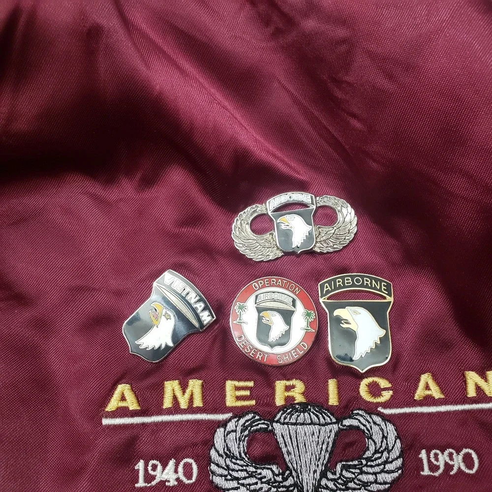VTG Airborne American Satin Jacket Mens Large Red Snap Up Bomber Quarter Master
